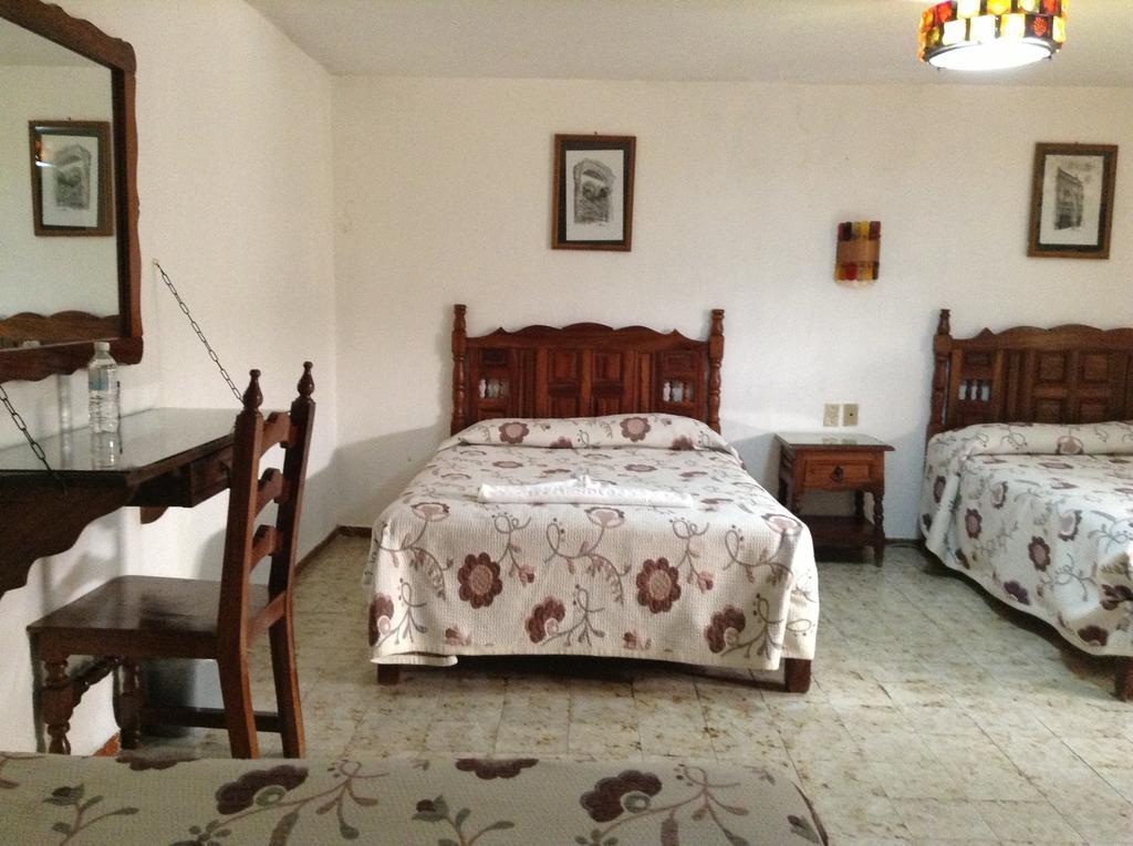 Hotel Atilanos Morelia Dış mekan fotoğraf