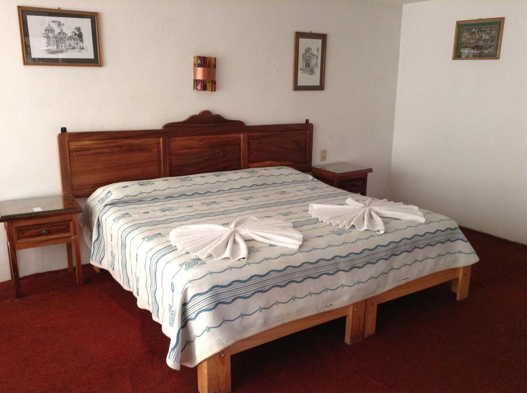 Hotel Atilanos Morelia Dış mekan fotoğraf